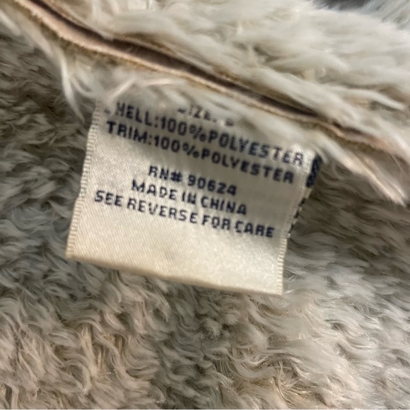 Tasha Polizzi Faux Fur Coat Women's S Long Sleeve Buckle Front Knee Length - Picture 10 of 13